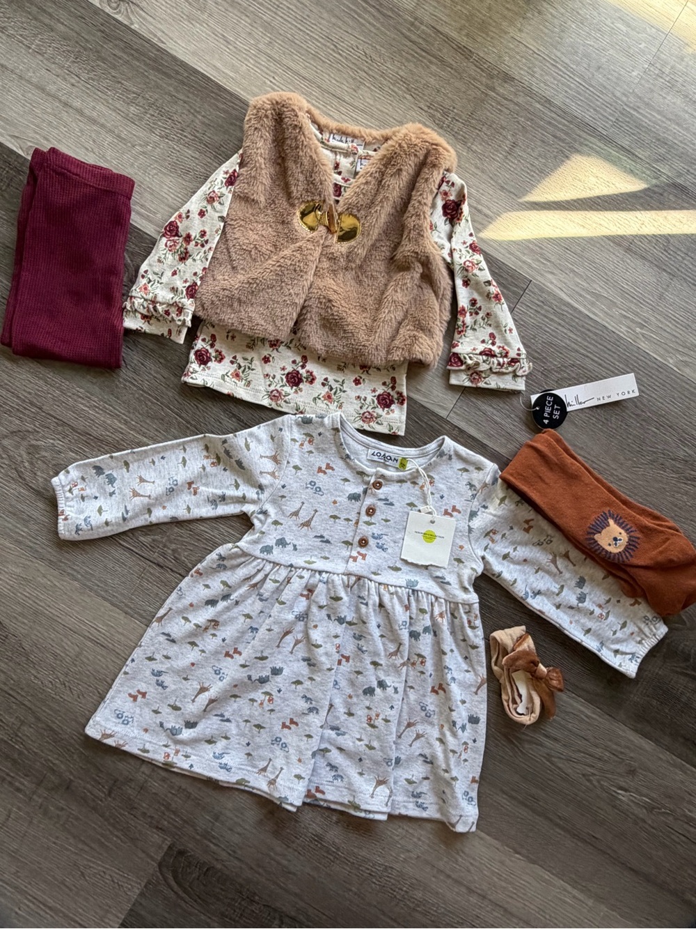Baby girl clothes 3 pcs set - new with tags, 9-12 months bundle
